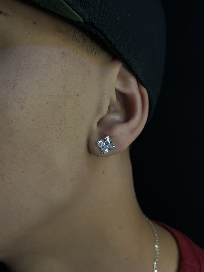 Par de Brincos de Prata 925 Quadrado 10mm com Pedra de Zircônia