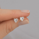 Par de Brincos  Coração 6mm com Pedra de Zircônia