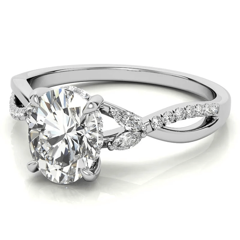 Anel Feminino Delicado com Pedra Central Oval Zirconia Iterlaçado Cravejado – Prata 925