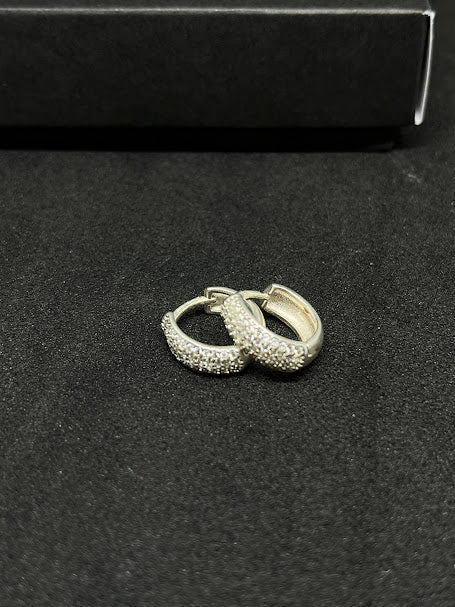 Par de Brincos Argola Cravejada 9mm