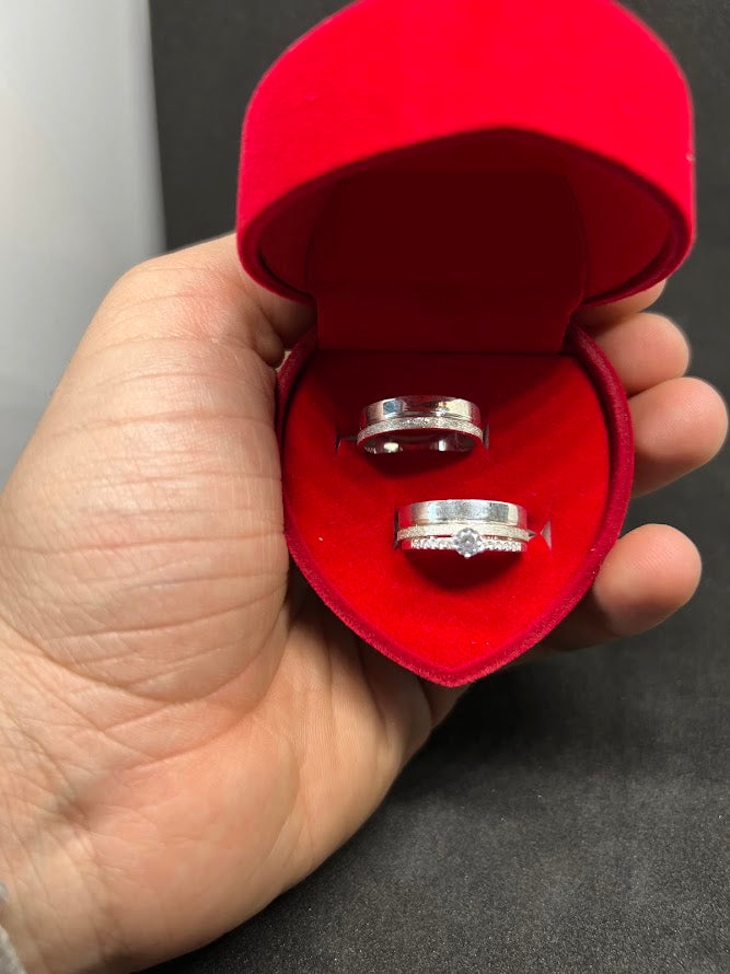 Par de Alianças Knype Eternal 4mm + Gravação de Nomes como Brinde